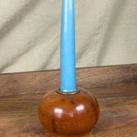 Vintage Ralph A. Bailey Myrtlewood Round Orb Candlestick Holders – Pair of Two - Picture 4 of 4